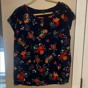 Fortune & Ivy from Stitch Fix - Floral Print Navy Top